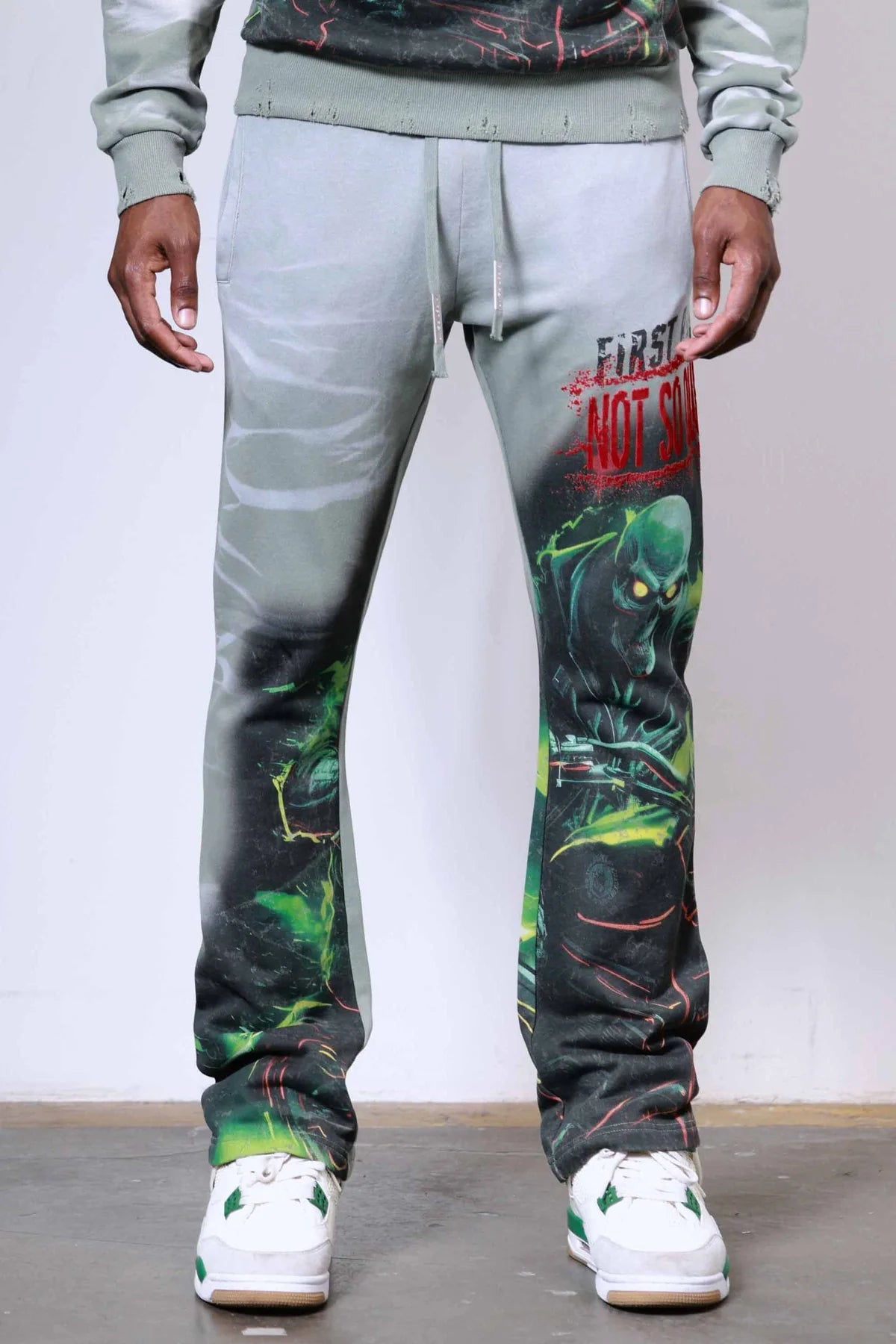 First row Not so quiet pants