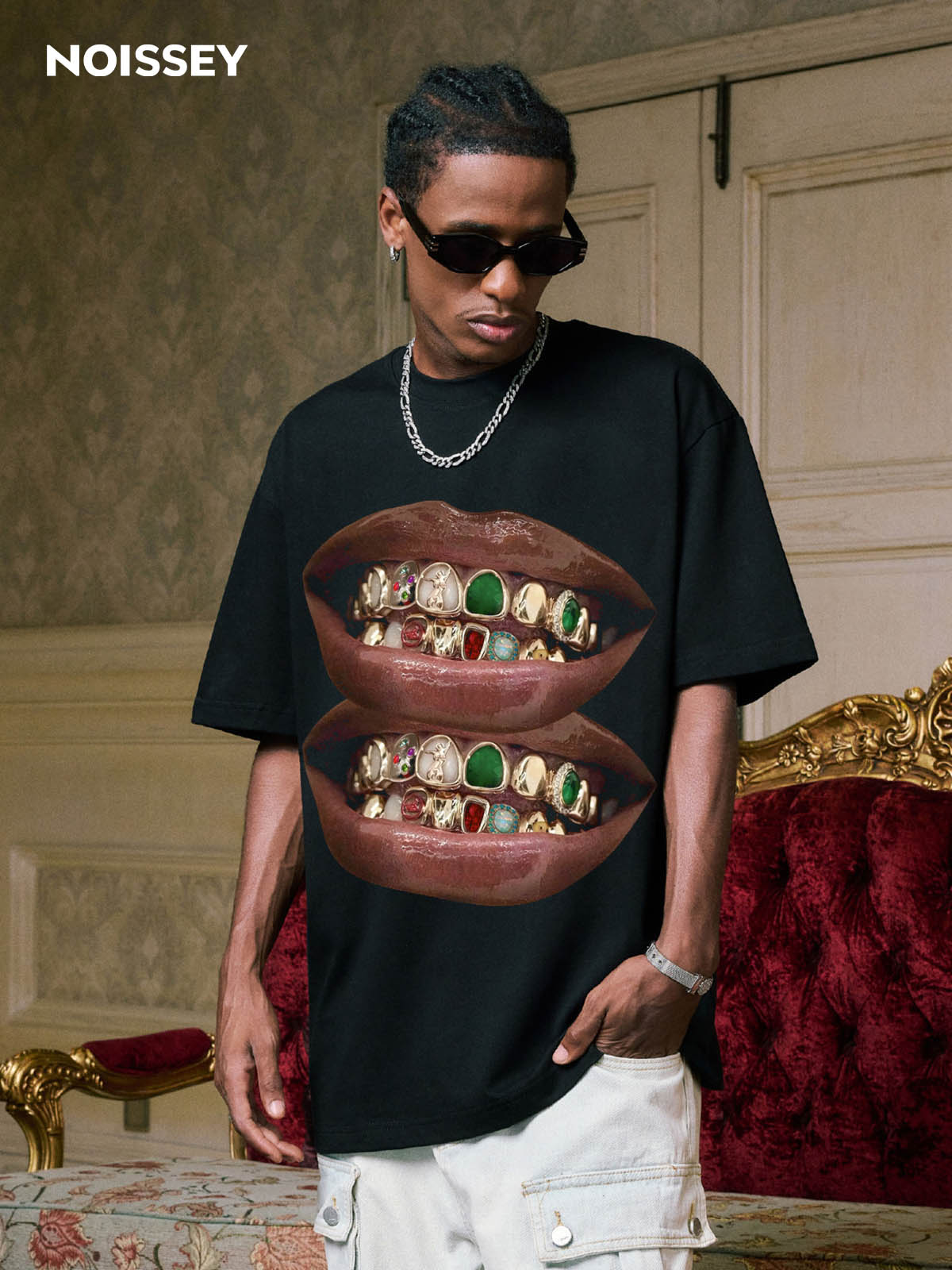 Gold & Jade Unique Grills Lip Print white&black T-Shirt