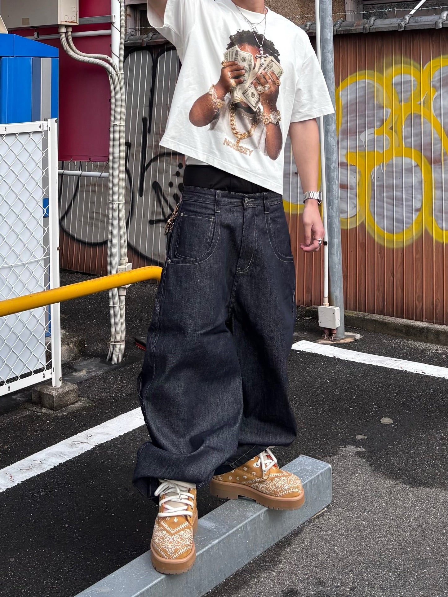 NOISSEY "Rich Forever" Boxy Heavyweight Cooling Tee - White