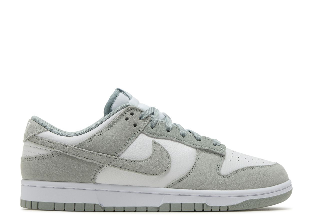 Nike Dunk Low SE White Light Pumice