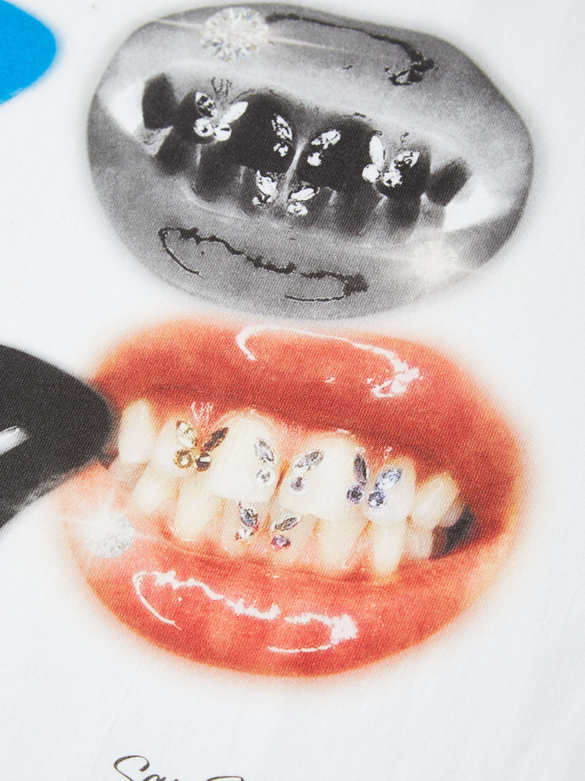 BOUNCE BACK© Colorful Lip Print T-shirt