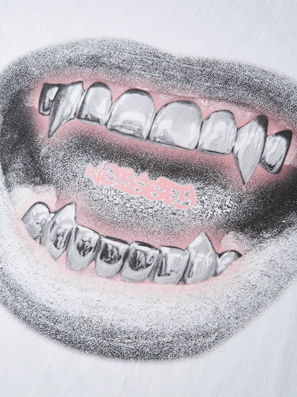 Stylish Sketch Printed Retro Metal Lips T-Shirt
