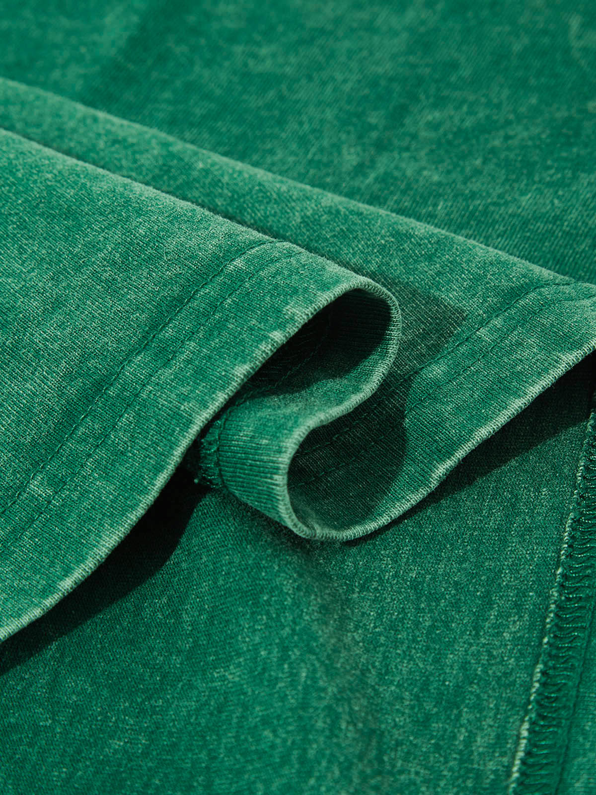 BOUNCE BACK© Bite down hard on money-printed T-shirt