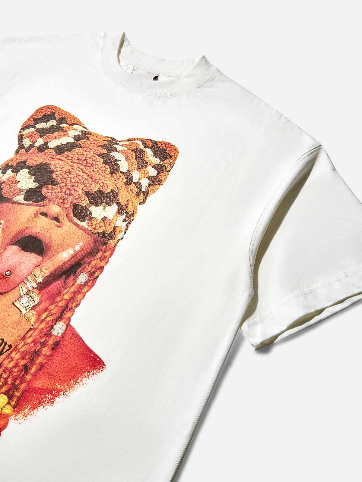 Personalized Gesture Hiphop Girl Print T-shirt