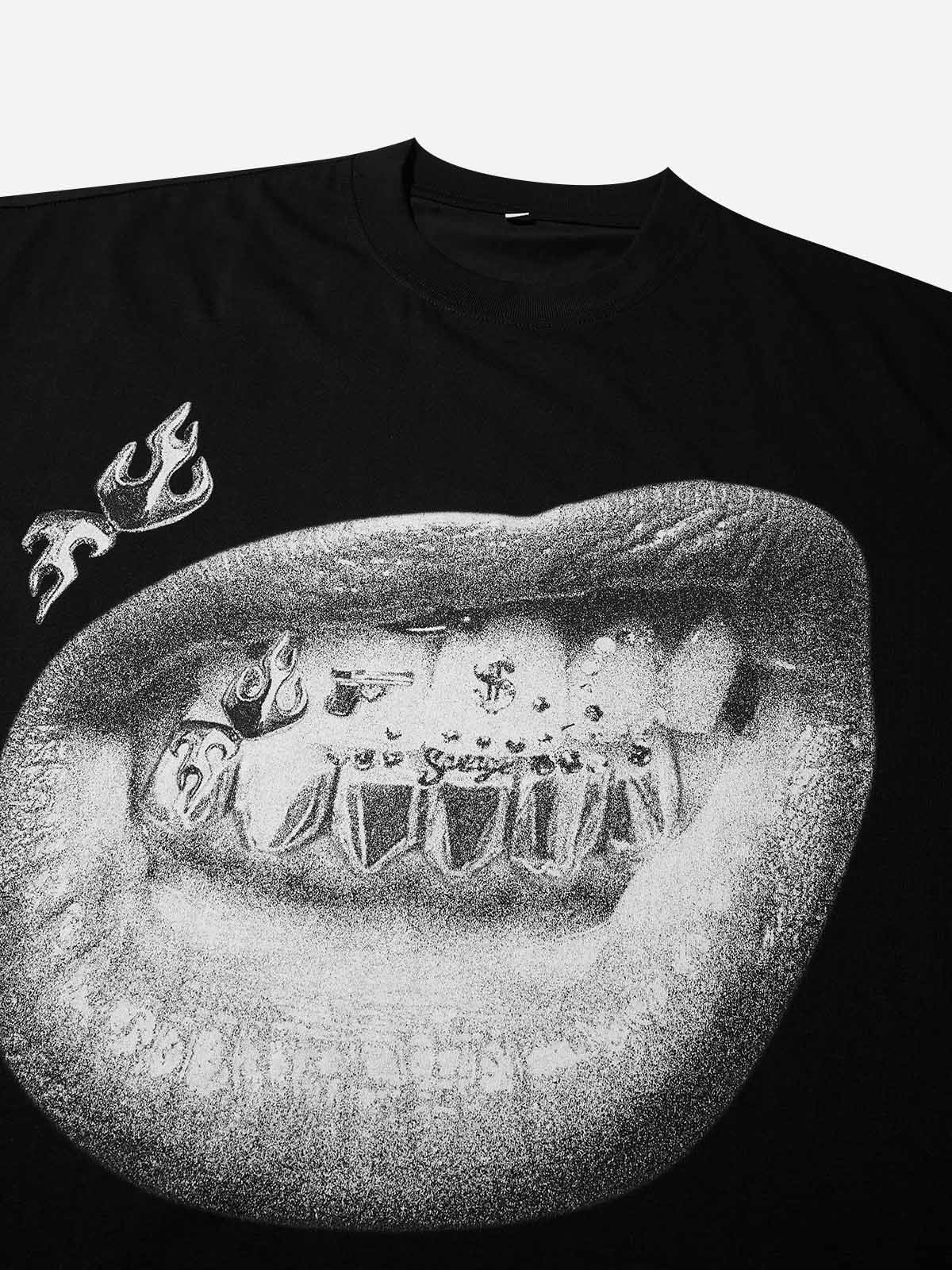 Boxy oversized T-shirt Personalized Lip and Tooth Patch White Print
