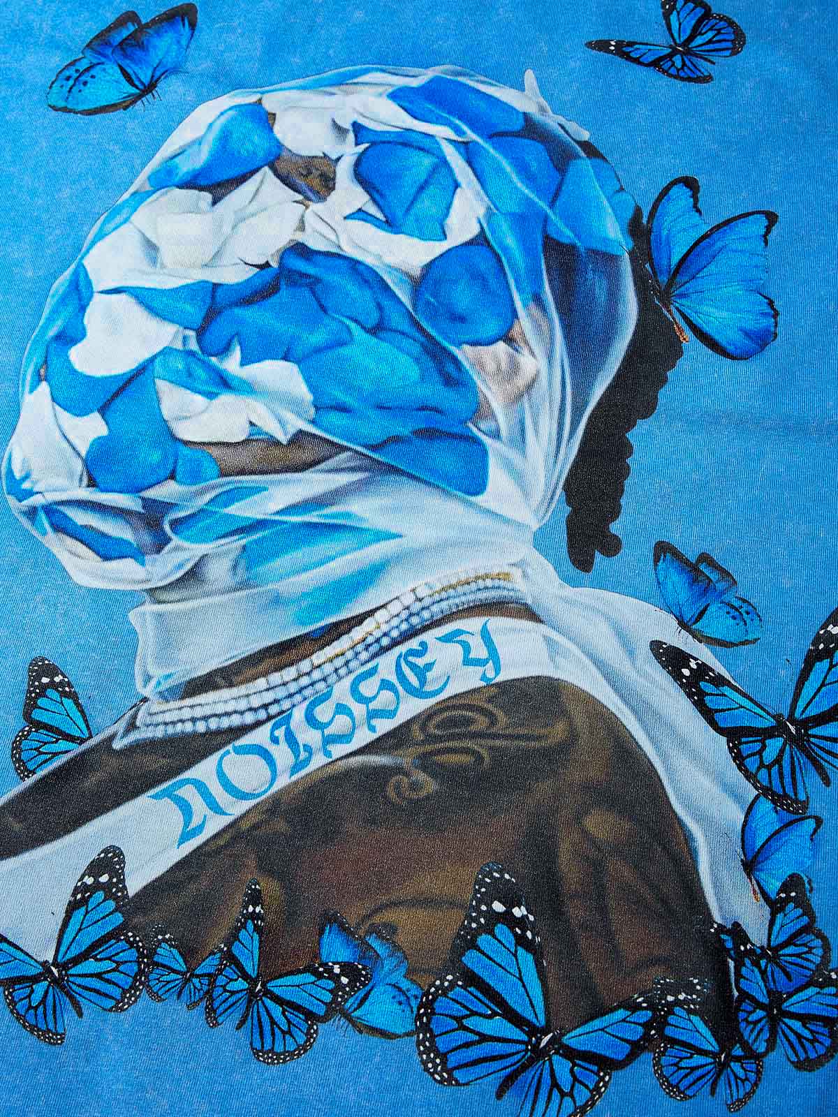 Blue butterfly art veil washed printed T-shirt