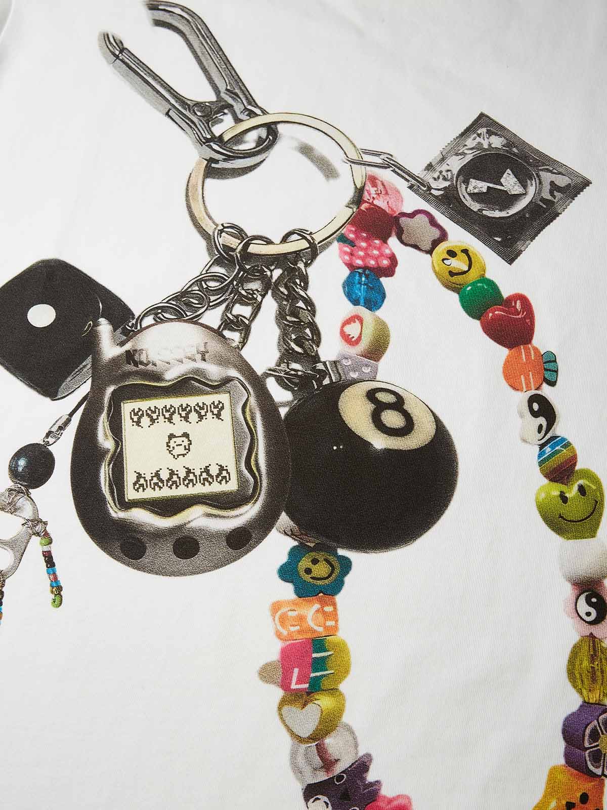 Y2K-Tamagotchi Vintage Keychain Print T-shirt