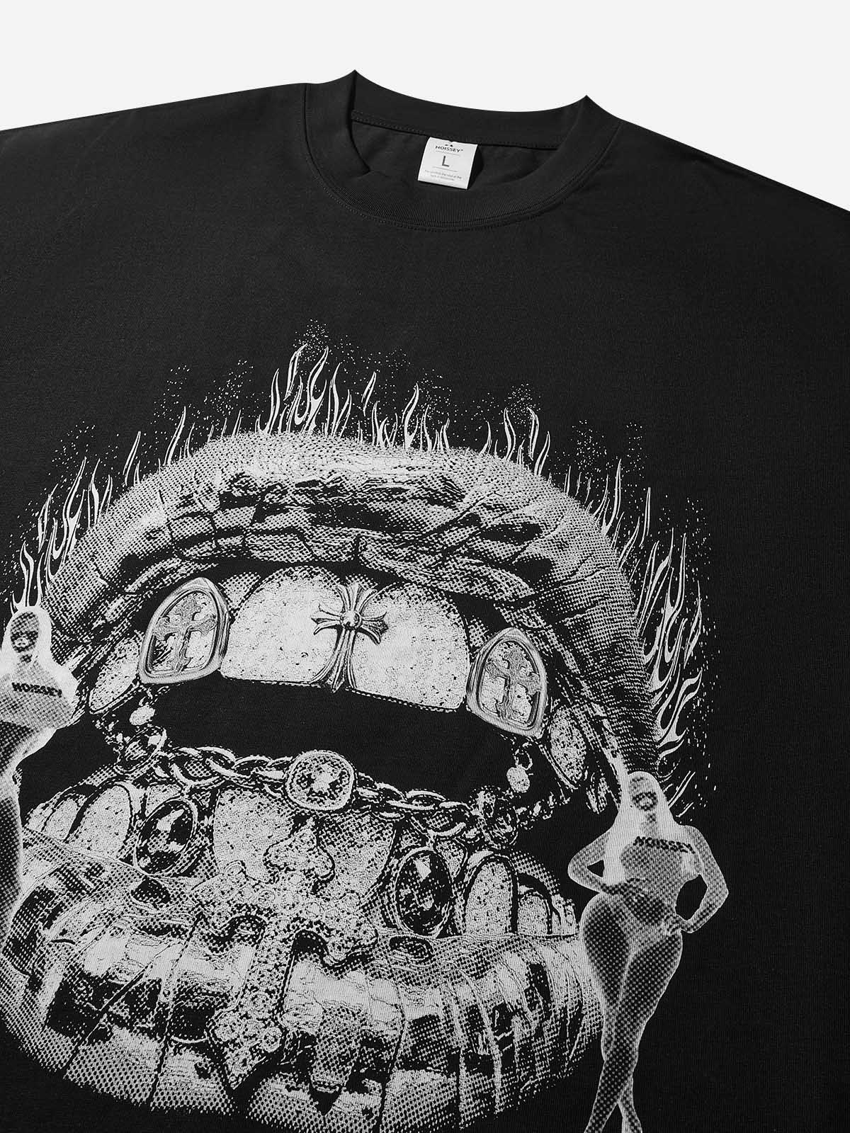 Boxy oversized T-shirt with Black-and-White Negative Burning Lips Print