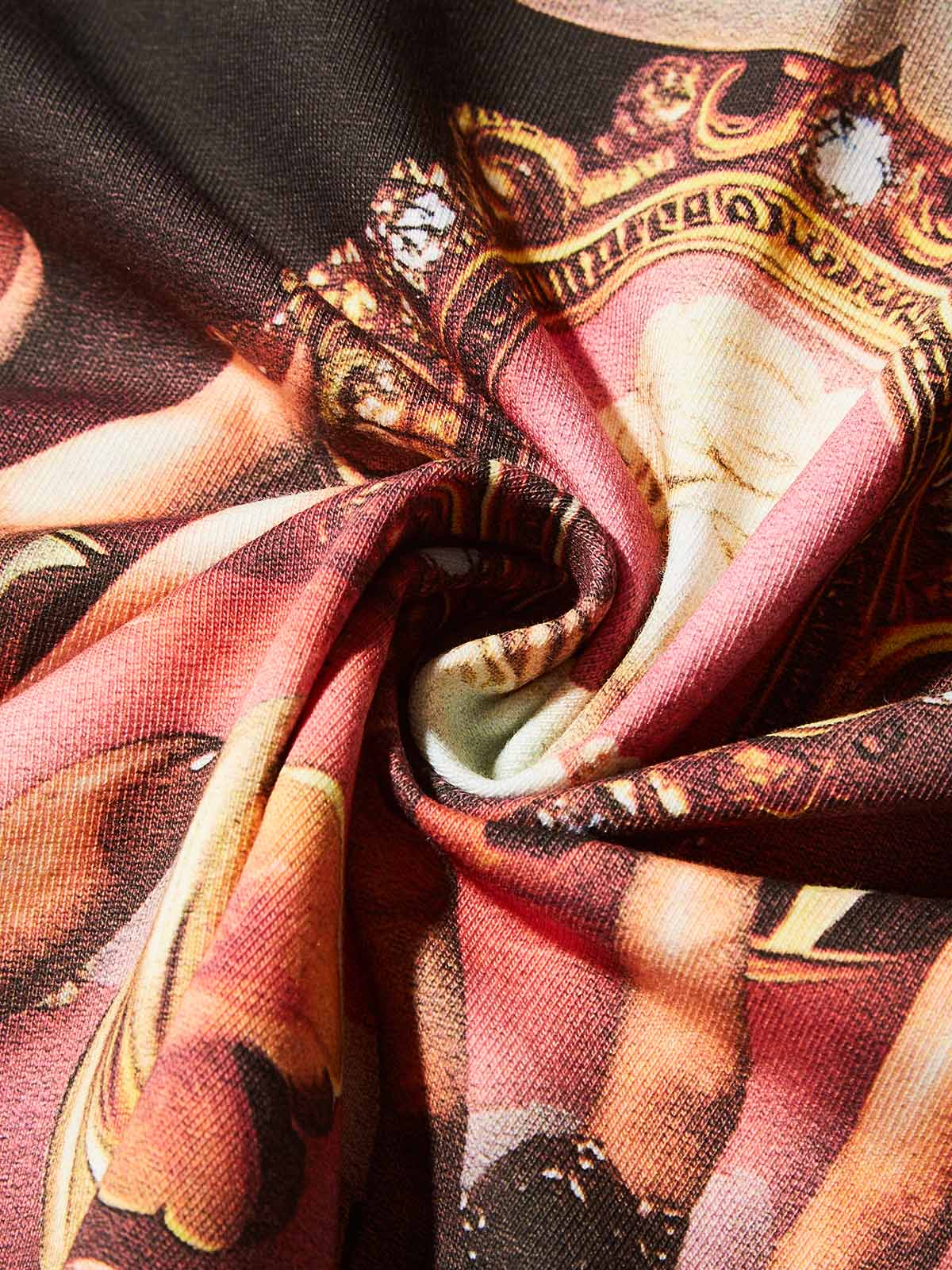 Boxy Oversized T-shirt with Royal Sculpture Badge, Floral and Lip Print