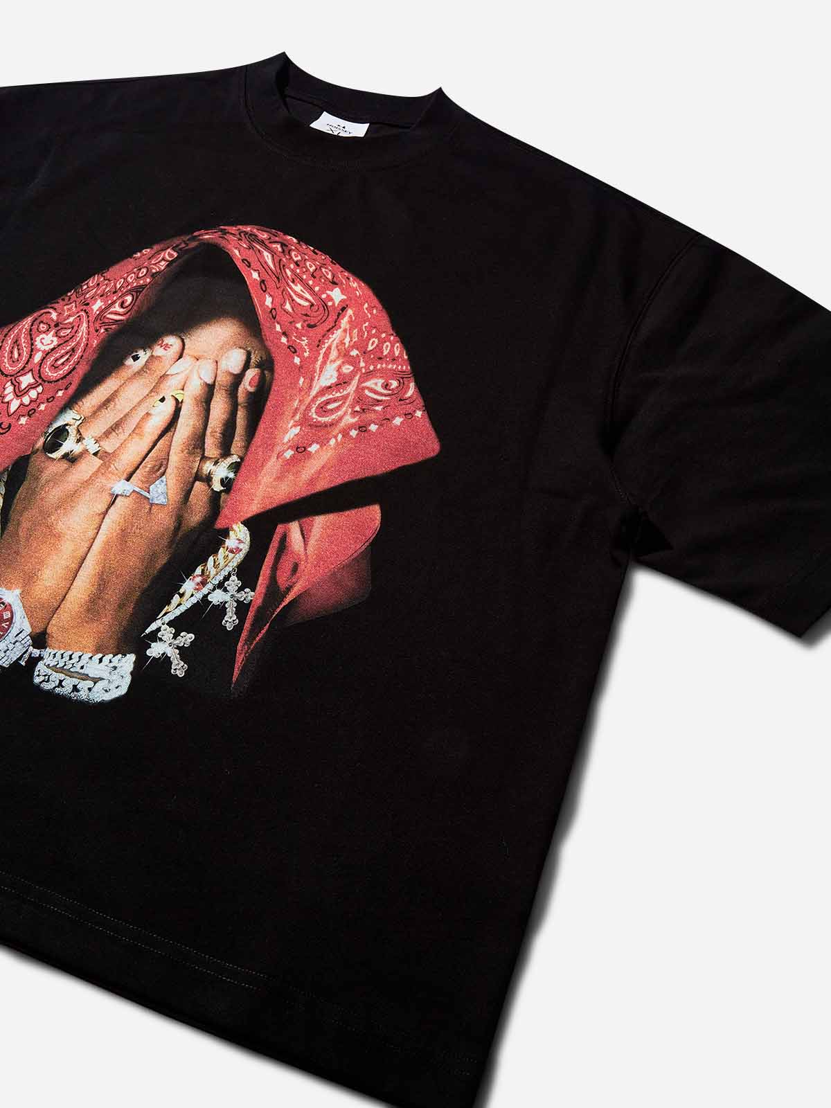 Boxy Oversized T-shirt with Red Paisley Art Headscarf Figure Print