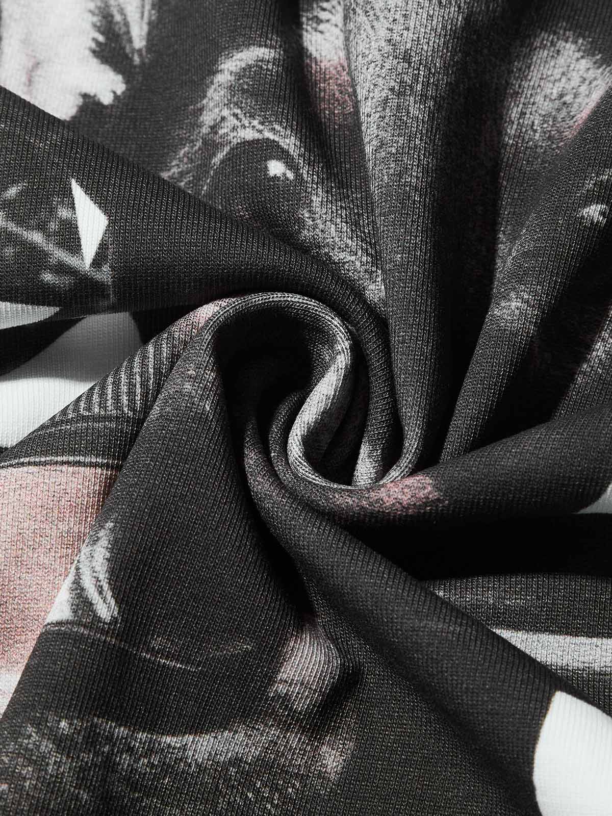 Doberman Pinscher and Its Toys Color-block Preppy Style Print T-shirt