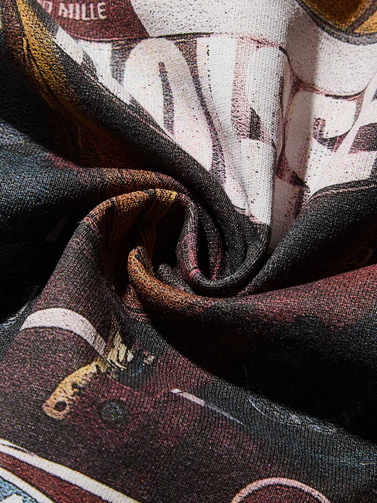 Speeding racing character print Preppy-style T-shirt