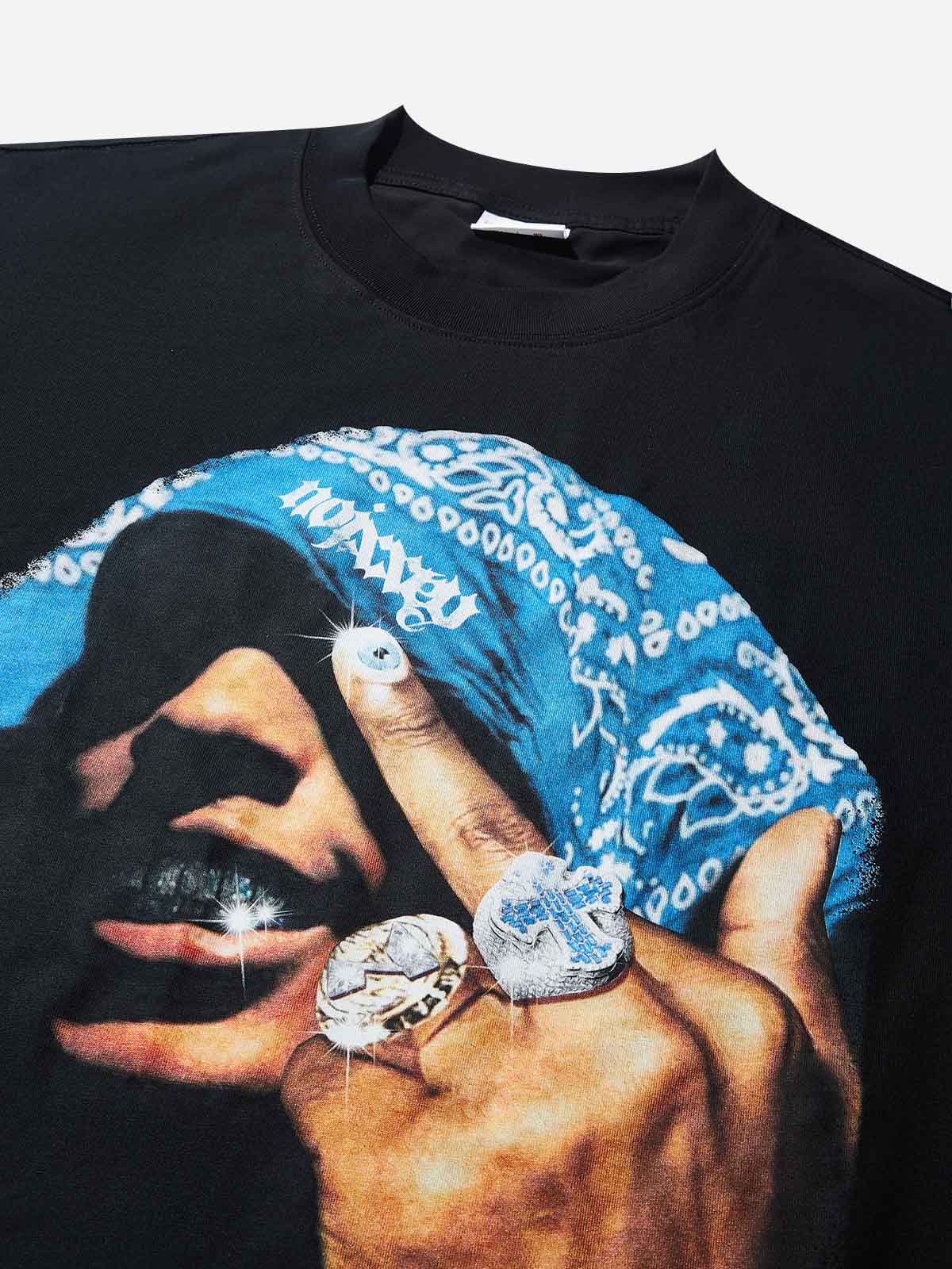 Blue Paisley Prints Headscarf Figure T-shirt