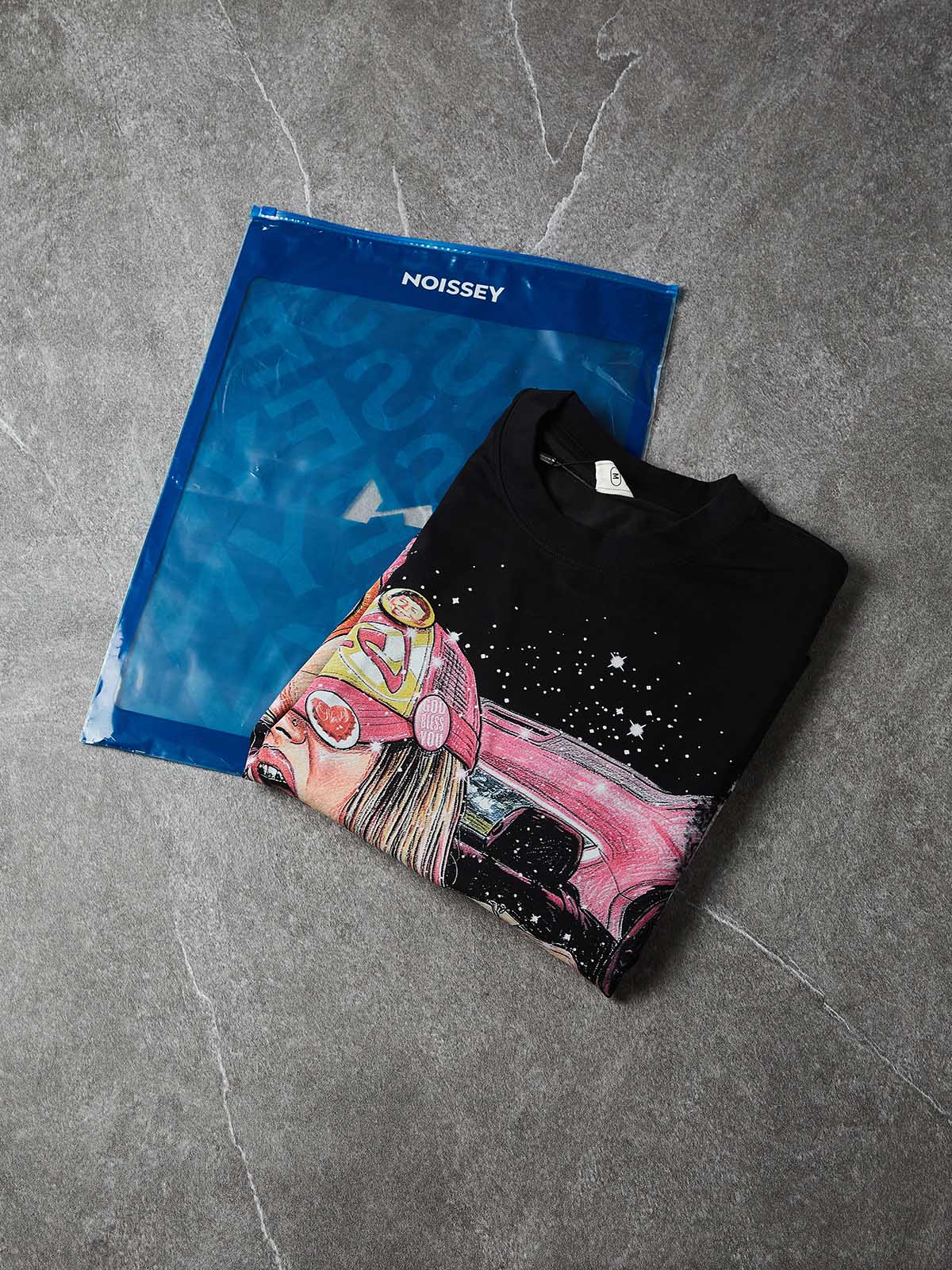NOISSEY "Starlit Girl" American Illustration DIY Boxy Tee - Onyx Black