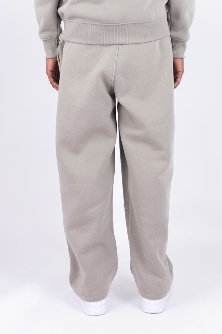Solid ultra relaxed sweatpants- 100-479 - Taupe