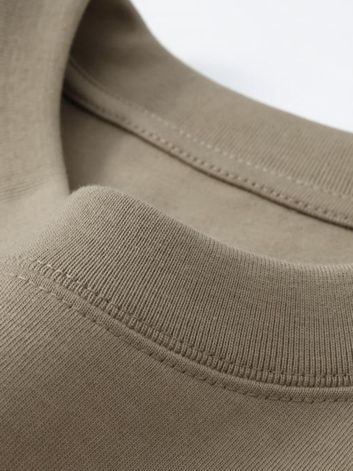 Noissey Fang Logo High-Quality Minimalist T-shirt