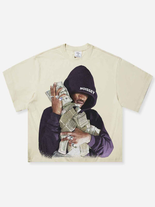Boxy oversized Shell-colored T-shirt Embracing Money Figure