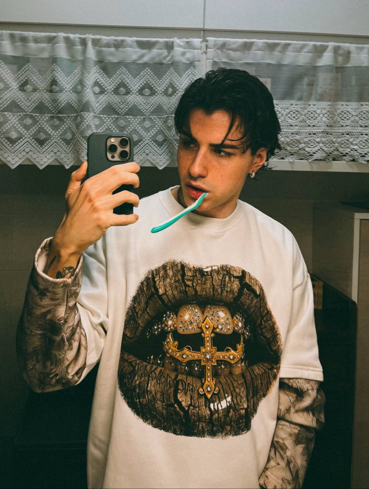 NOISSEY Real Tree Camo "Golden Cross" Layered Long Sleeve