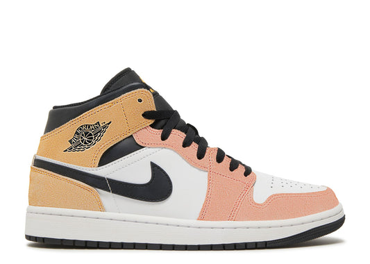 Jordan 1 Mid SE
Flight Club