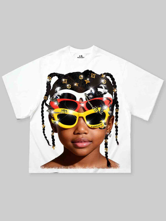 Little Girl and Her Colorful Sunglasses Boxy Oversized Tee