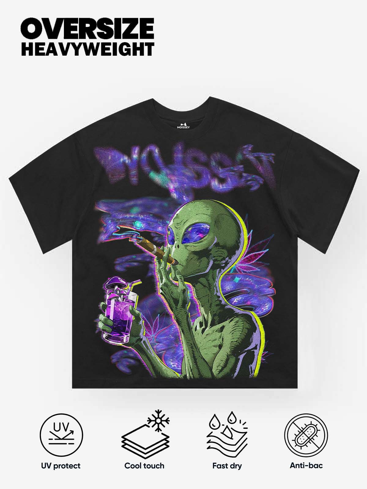 Alien in Clouds Black Print T-shirt