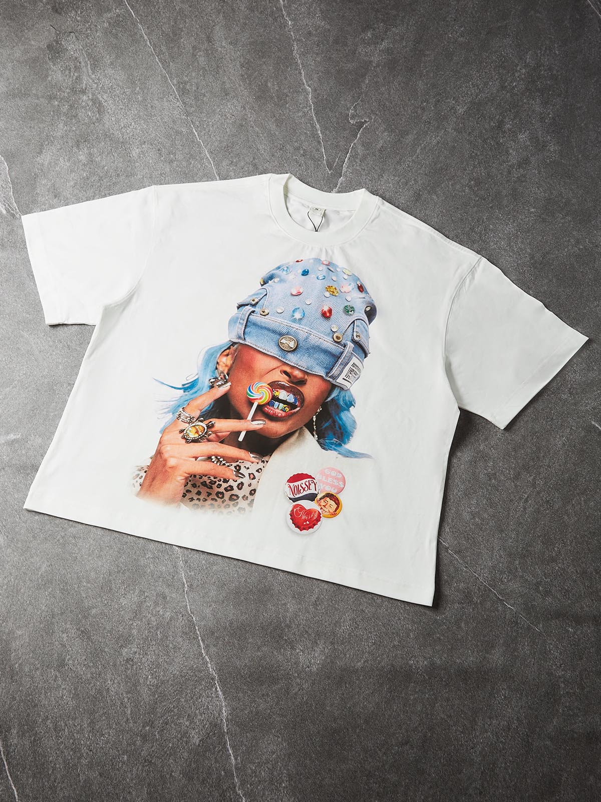 NOISSEY "Lollipop Icon" White Tee - DIY Graphic T-Shirt