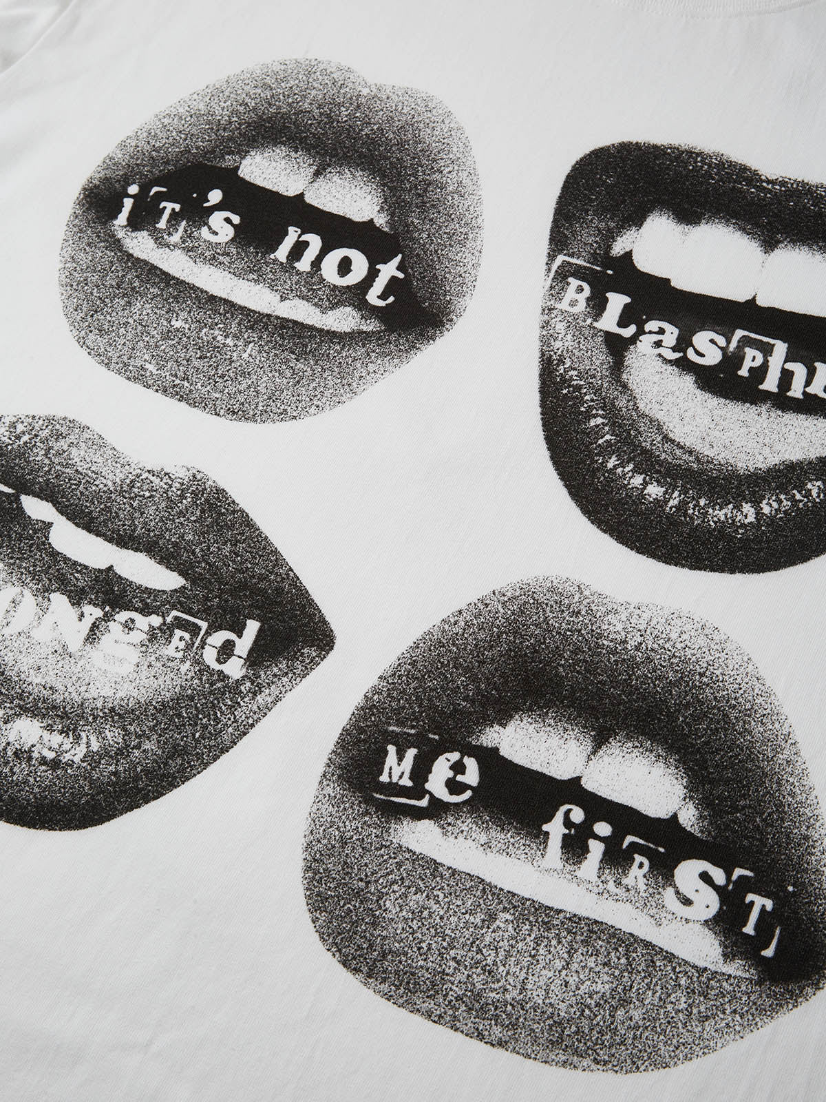 BOUNCE BACK© lip and text printed T-shirt