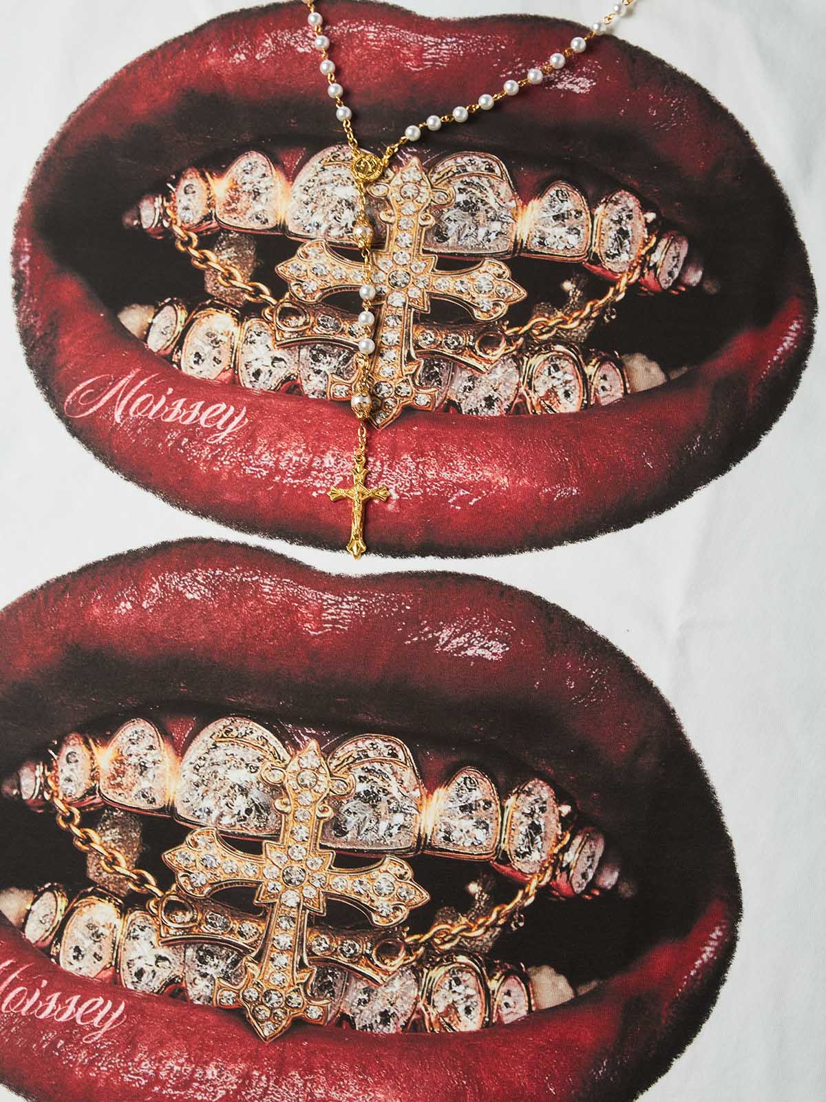NOISSEY "Burgundy Lips" Golden Cross & Iced-Out Grillz Oversized Graphic Tee