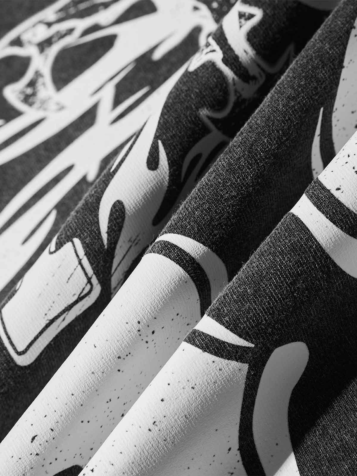 08 Street Flame Cross Black Wash Print T-shirt