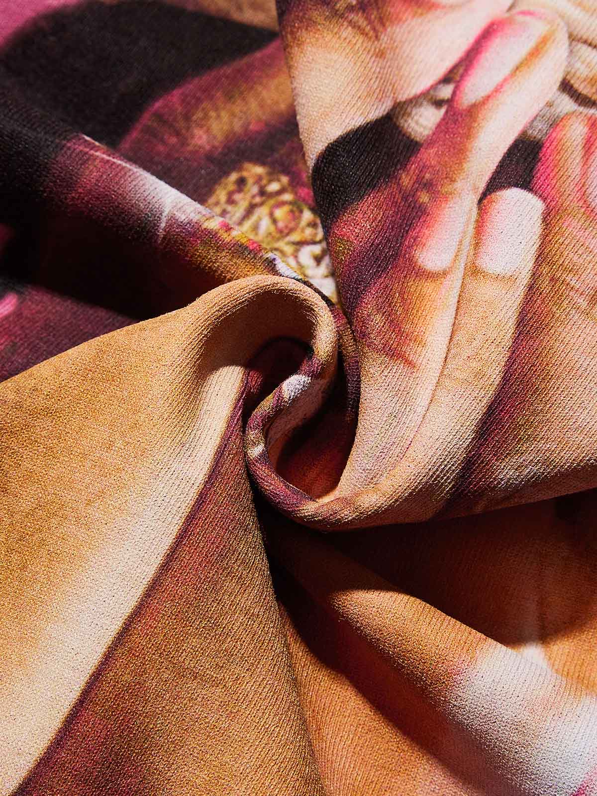 Jewel Ring & Orange Kitty Cap Wash Print T-shirt