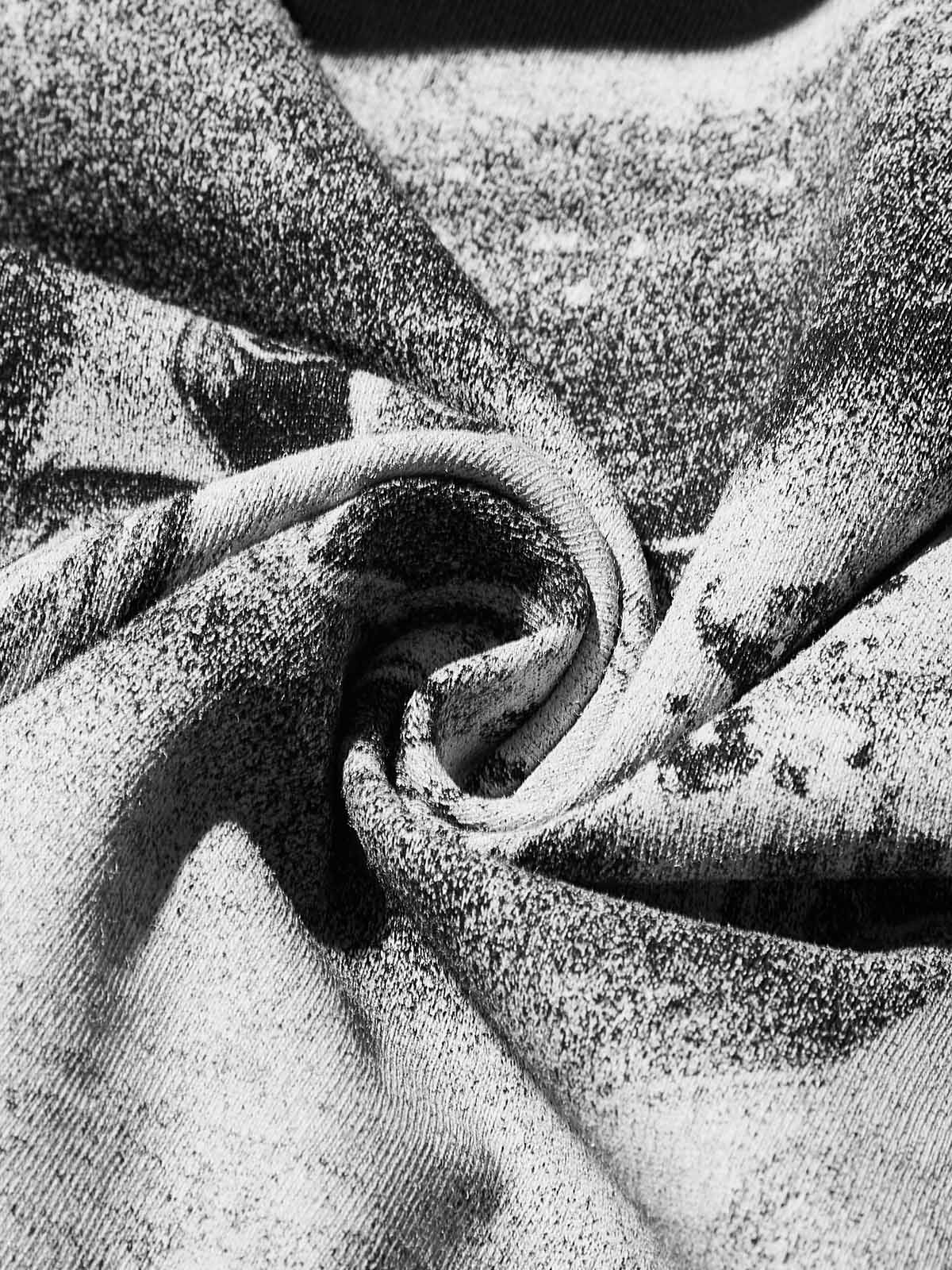 Boxy oversized T-shirt Personalized Lip and Tooth Patch White Print