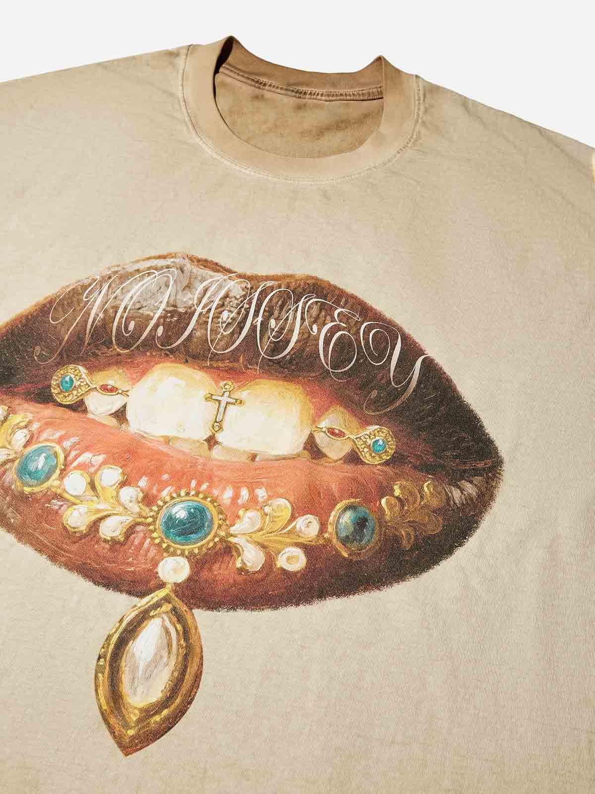 Medieval Painting-Style Grills Lip Art Distressed Print T-shirt