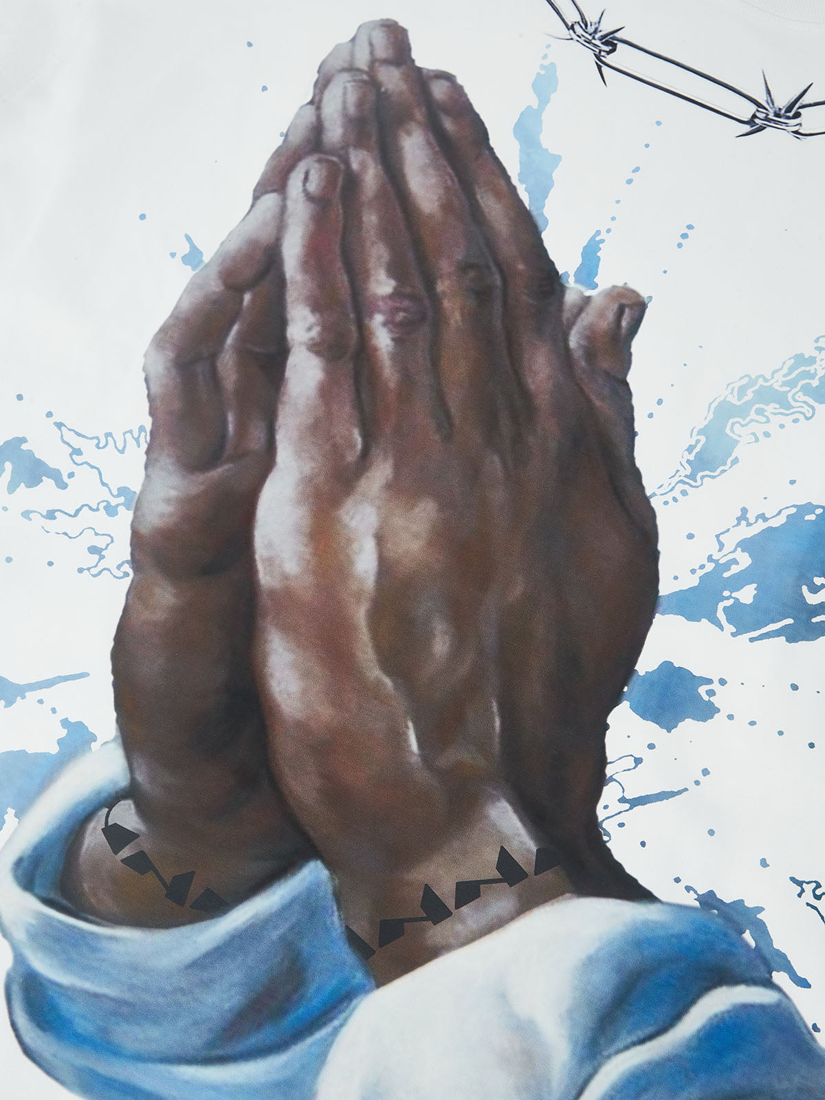 OBSTACLES & DANGERS© Praying Hands Thorn Print T-shirt