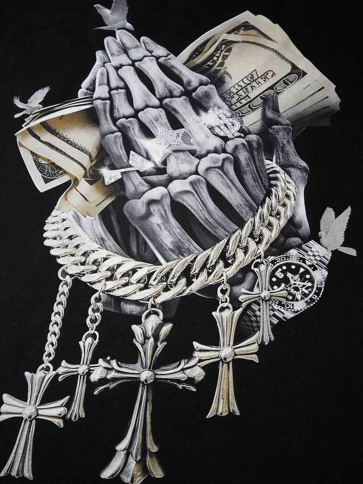 Skull Praying Hands Print T-shirt