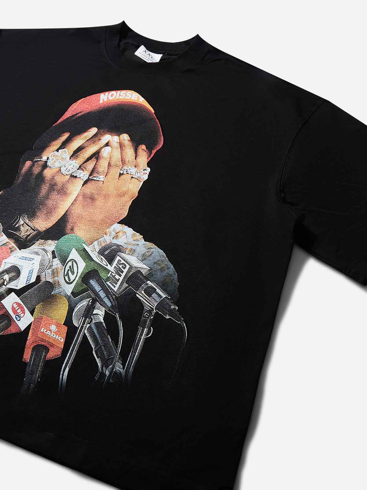 Boxy oversized T-shirt "NO TALK" Figure Print