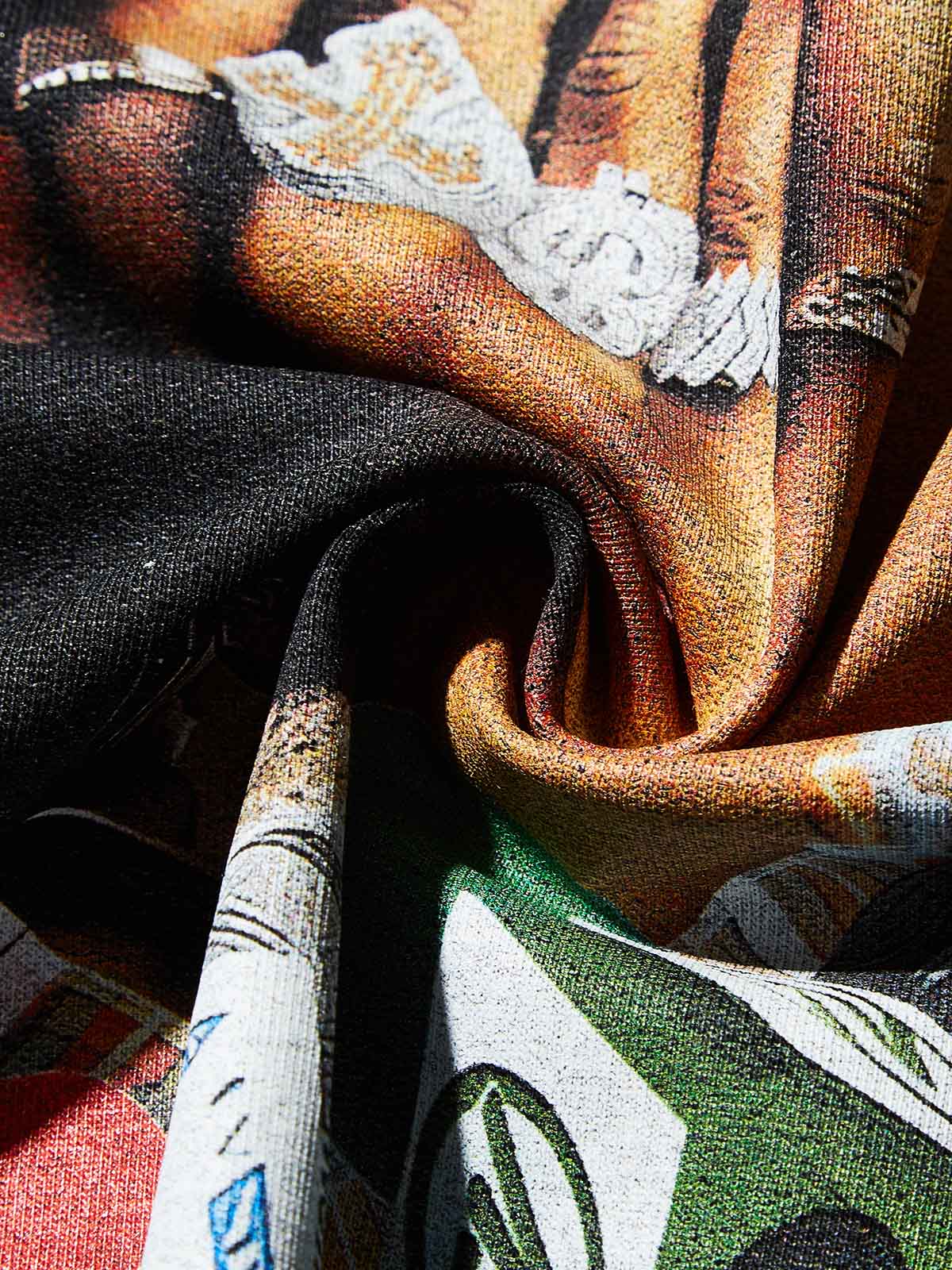 Boxy oversized T-shirt "NO TALK" Figure Print