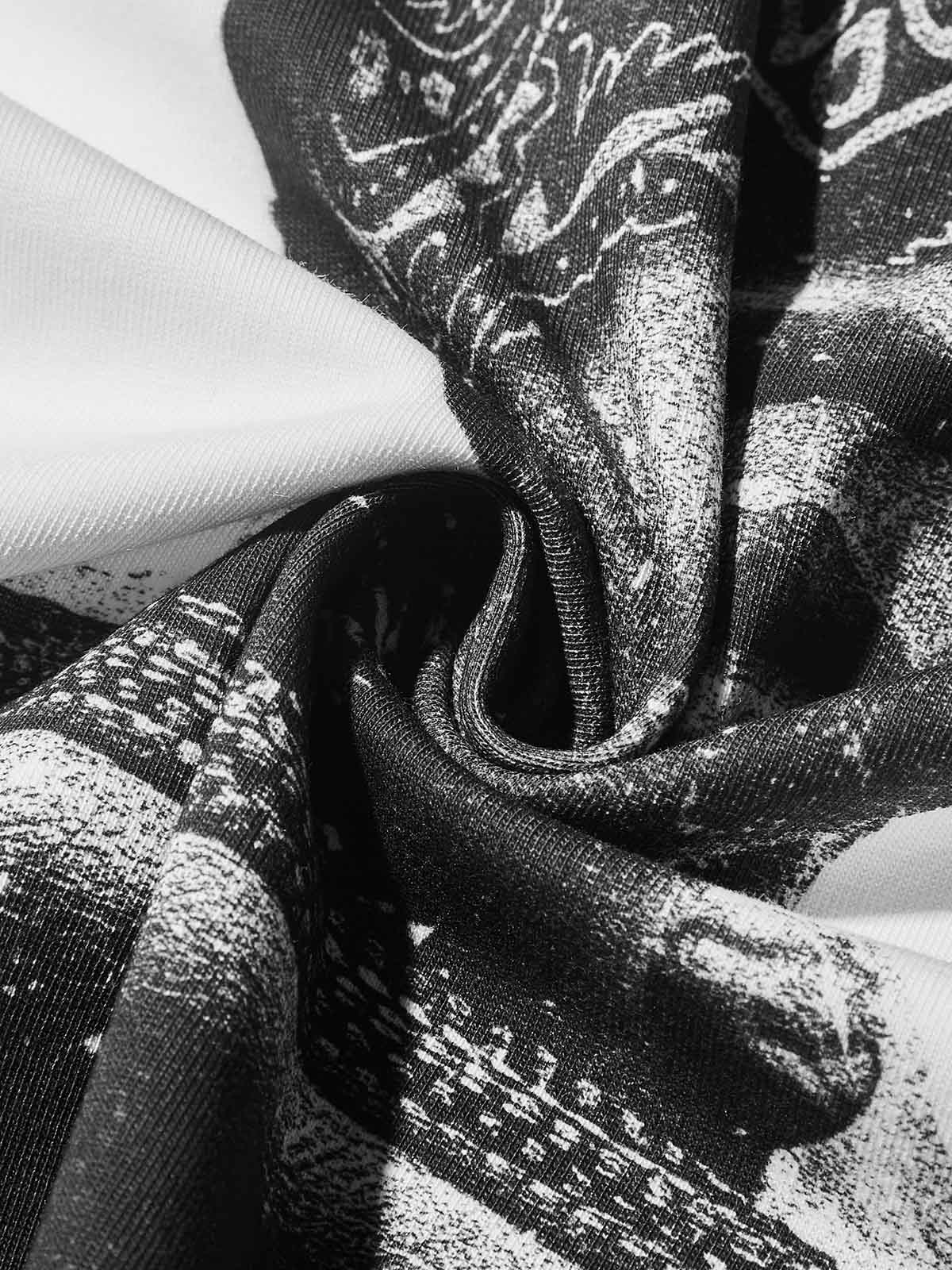 "Walk with God" Character Print T-Shirt