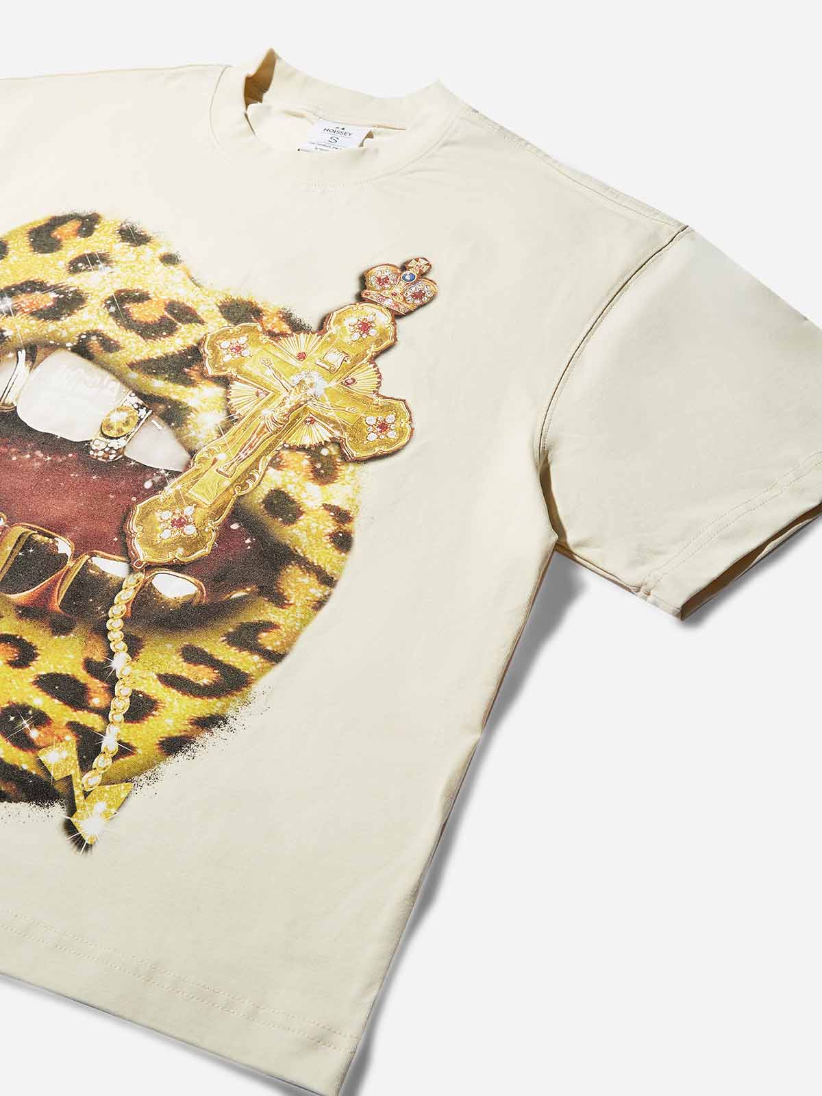 Boxy Oversized Beige T-shirt with Gold Glitter Leopard Lip Print