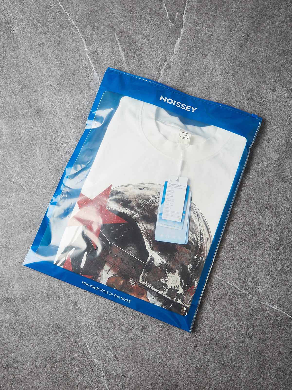 NOISSEY "NO RISK NO STORY" GAMBLER ARTWORK OVERSIZED TEE