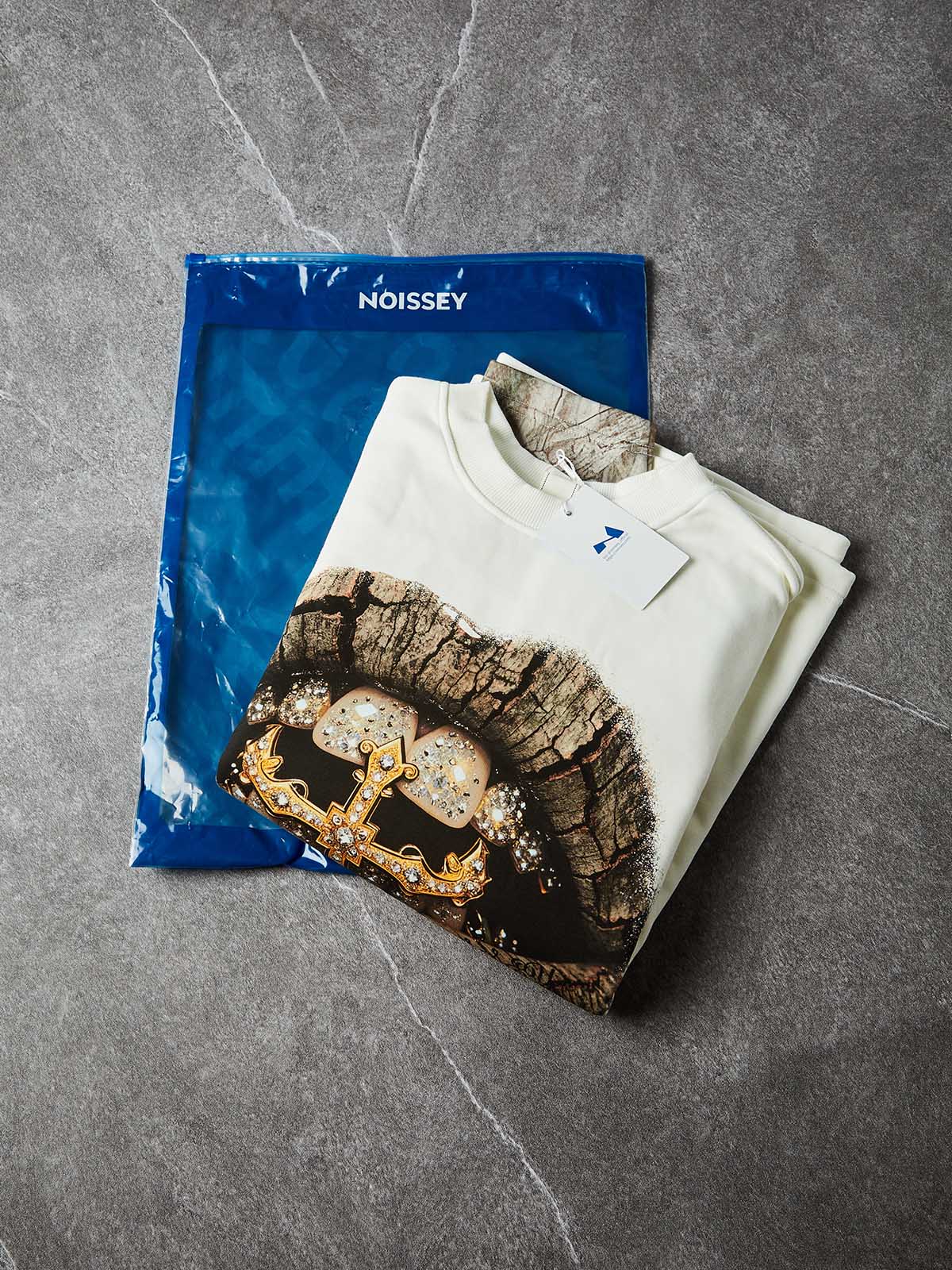 NOISSEY Real Tree Camo "Golden Cross" Layered Long Sleeve
