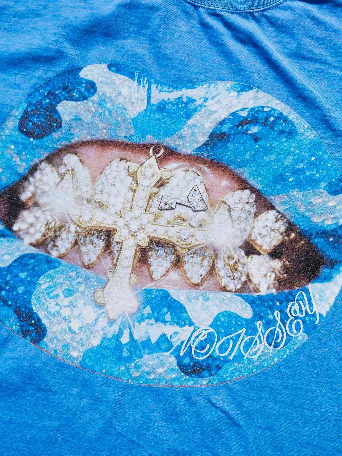Close-up shot of the "Full-Diamond" grillz and cross graphic, highlighting the high-resolution printing and color depth.