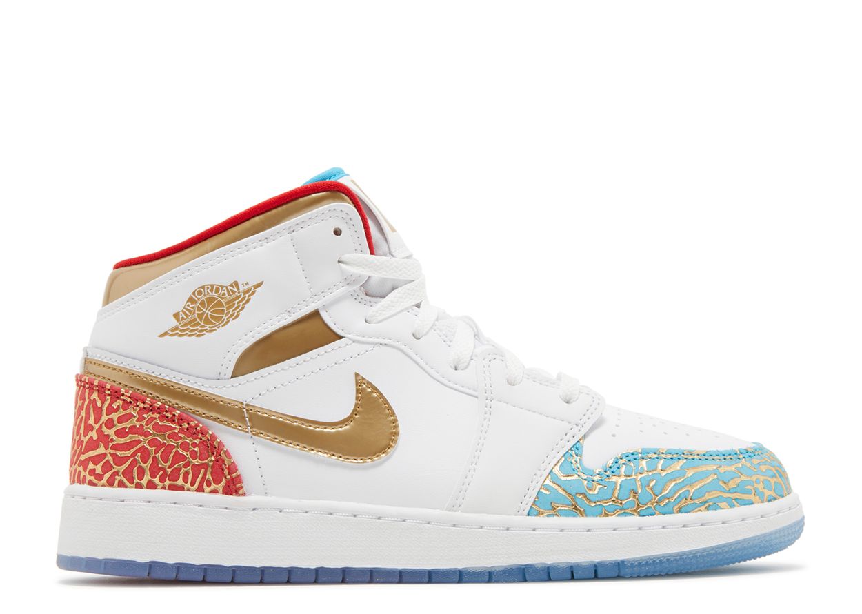 Jordan 1 Mid Sneaker School NC to Chicago (GS)