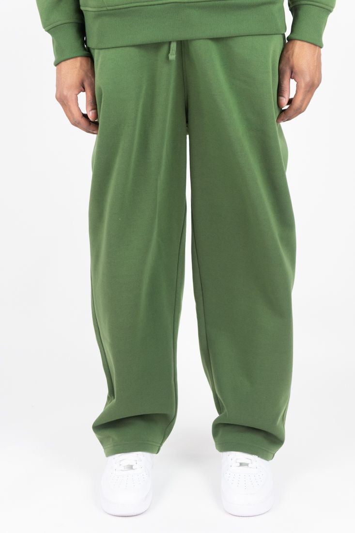 Solid ultra relaxed sweatpants- 100-479 - Olive