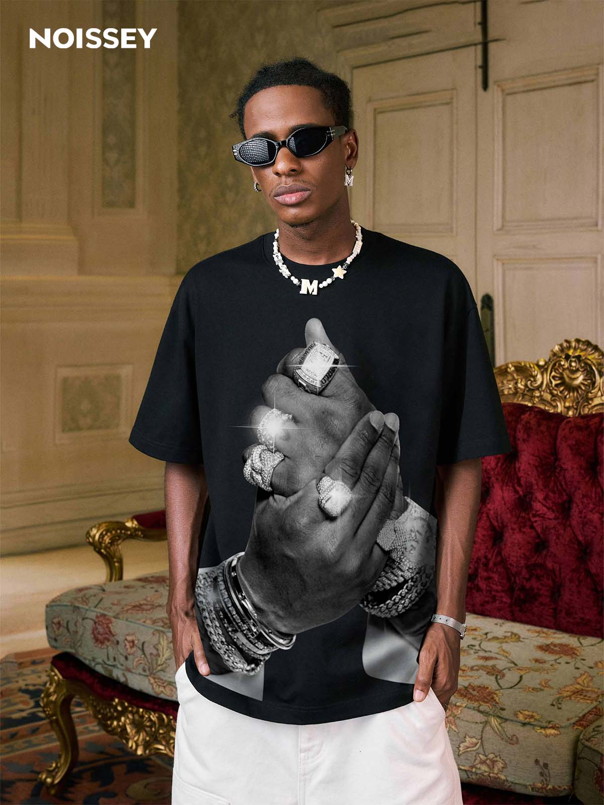 Wealthy Hand Black Print T-shirt